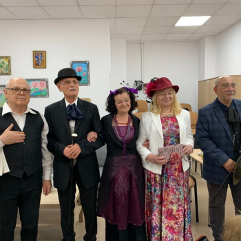 ”Unora le place teatrul” – trupa seniorilor din Sectorul 6 va urca pe scena festivalului de la Ploiești